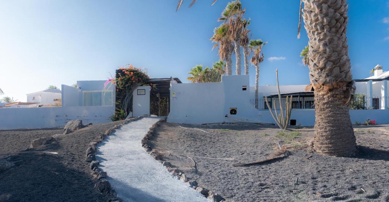 Luxury Estudio En Playa Roca A Primera Linea Del Mar كوستا تاغيسي المظهر الخارجي الصورة